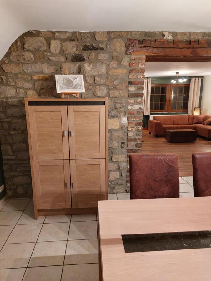 Ferienwohnung Aux Trois Petits Cochons Hotton Exterior foto
