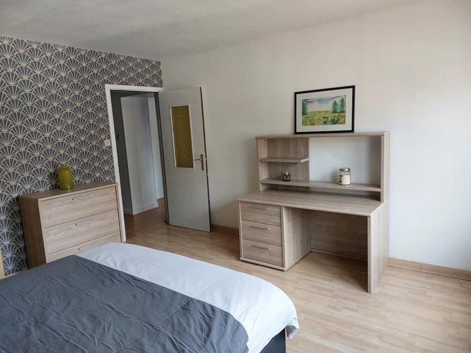 Ferienwohnung Aux Trois Petits Cochons Hotton Exterior foto